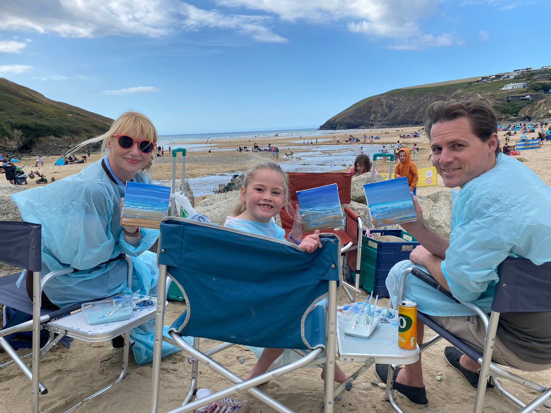 En Plein Air Art at Mawgan Porth Cornwall