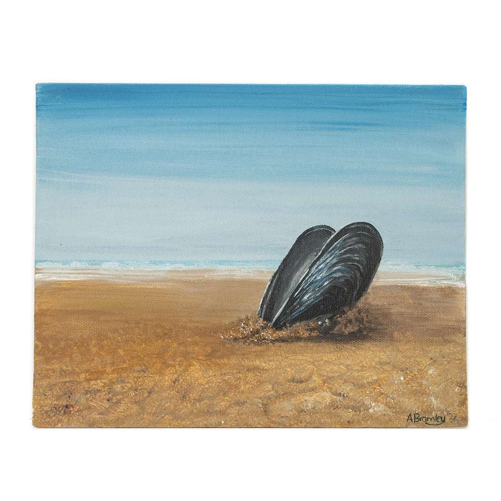 Solitary Mussel | Art at the Beach | Jeanni Grant-Nelson | Mawgan Porth